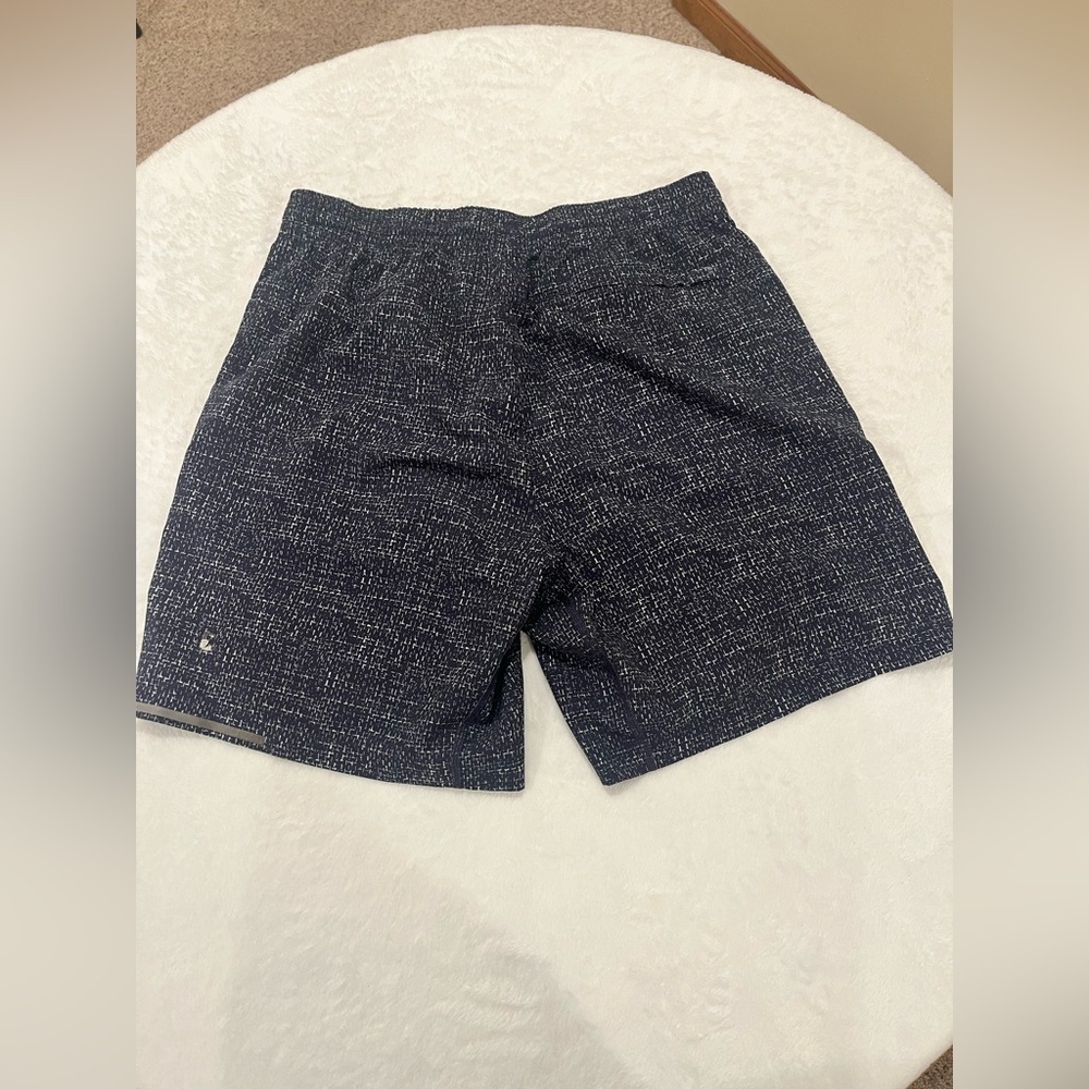 Men’s BearBottom Clothing 7 Inch Inseam Athletic Shorts - Medium - Picture 3 of 10